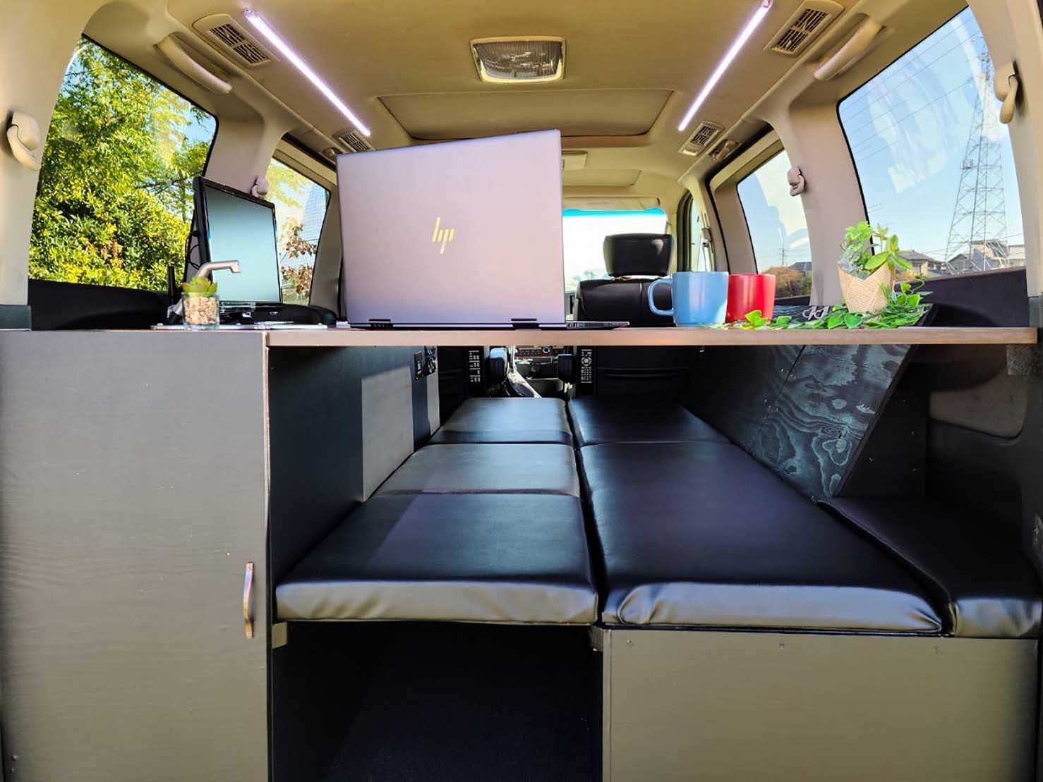 エルグランド バンコン キャンピングカー 後期最終型 E518