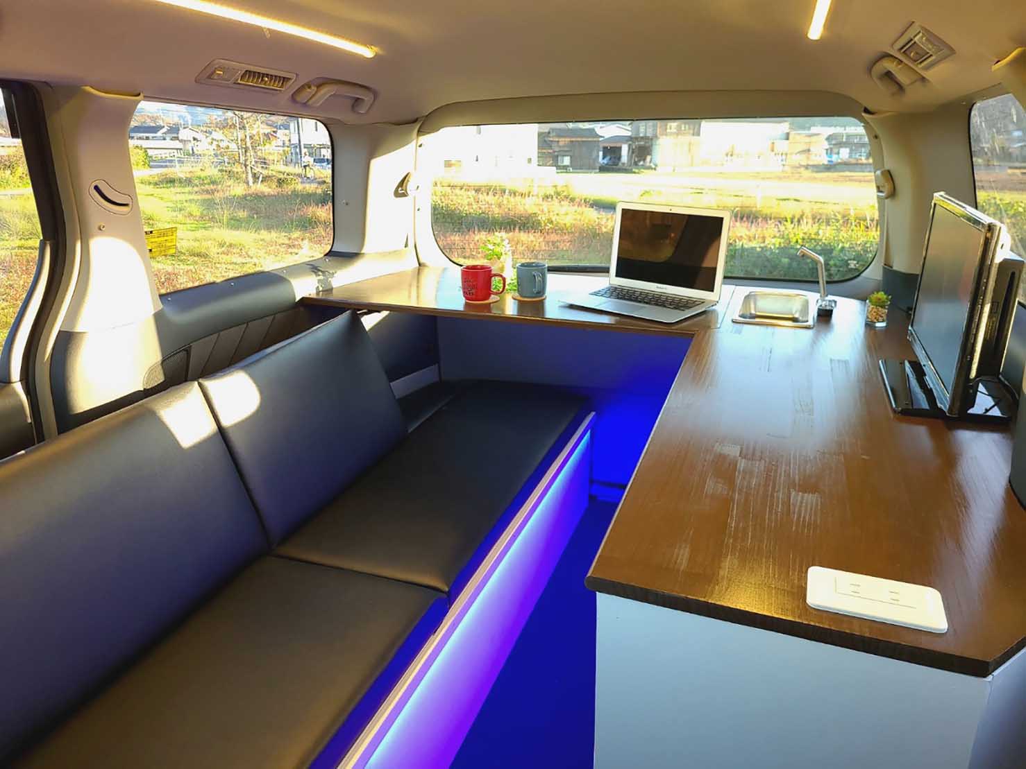 TOYOTA ALPHARD 10系 後期 キャンピングカー7