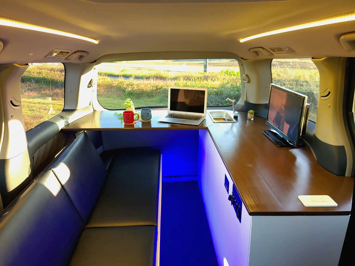 TOYOTA ALPHARD 10系 後期 キャンピングカー6