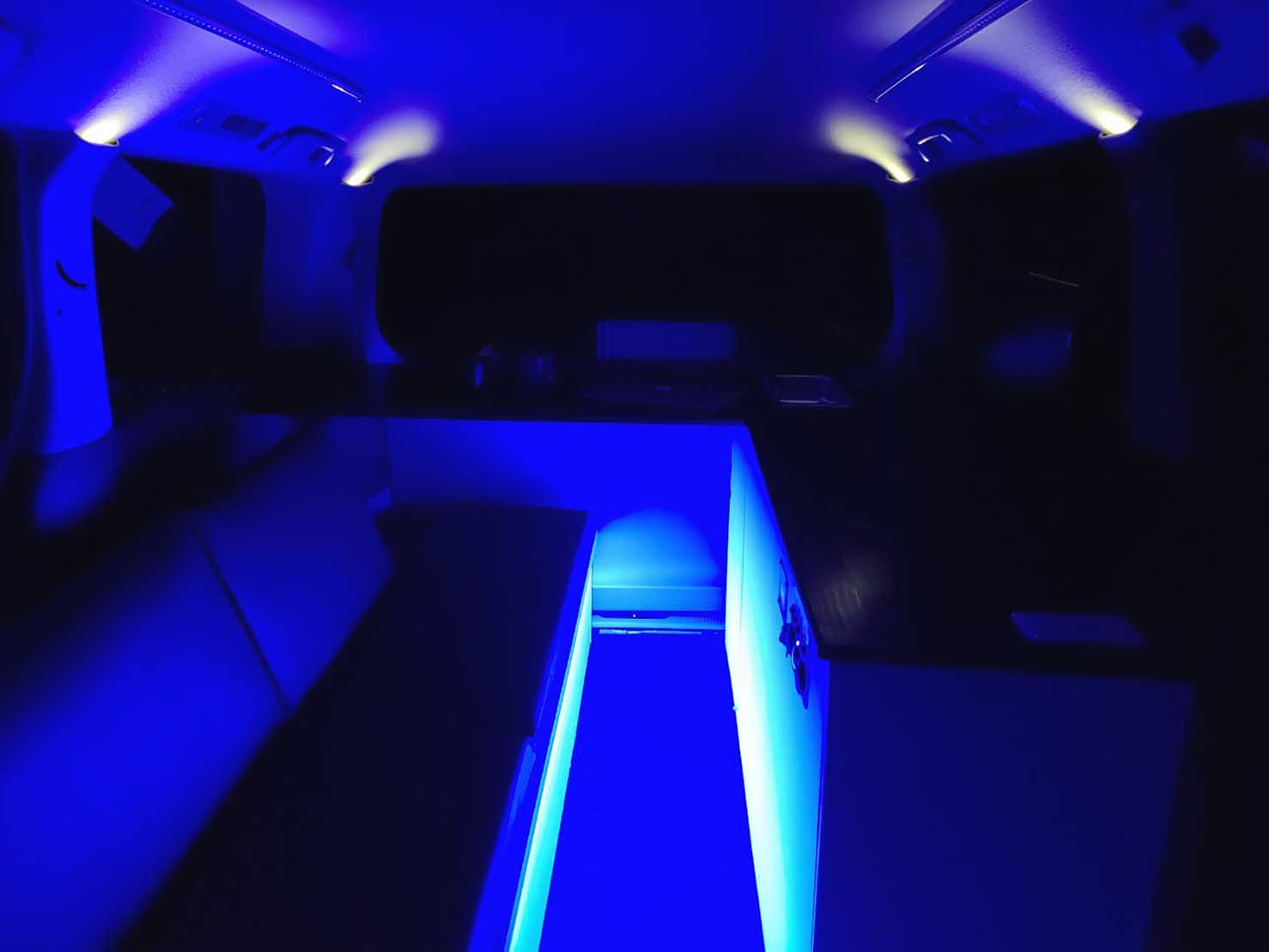 TOYOTA ALPHARD 10系 後期 キャンピングカー10
