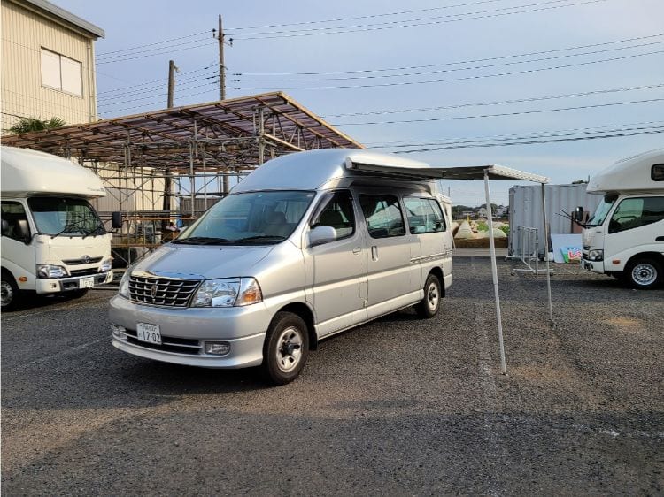 グランドハイエース フェネックカーゴ 4WD7
