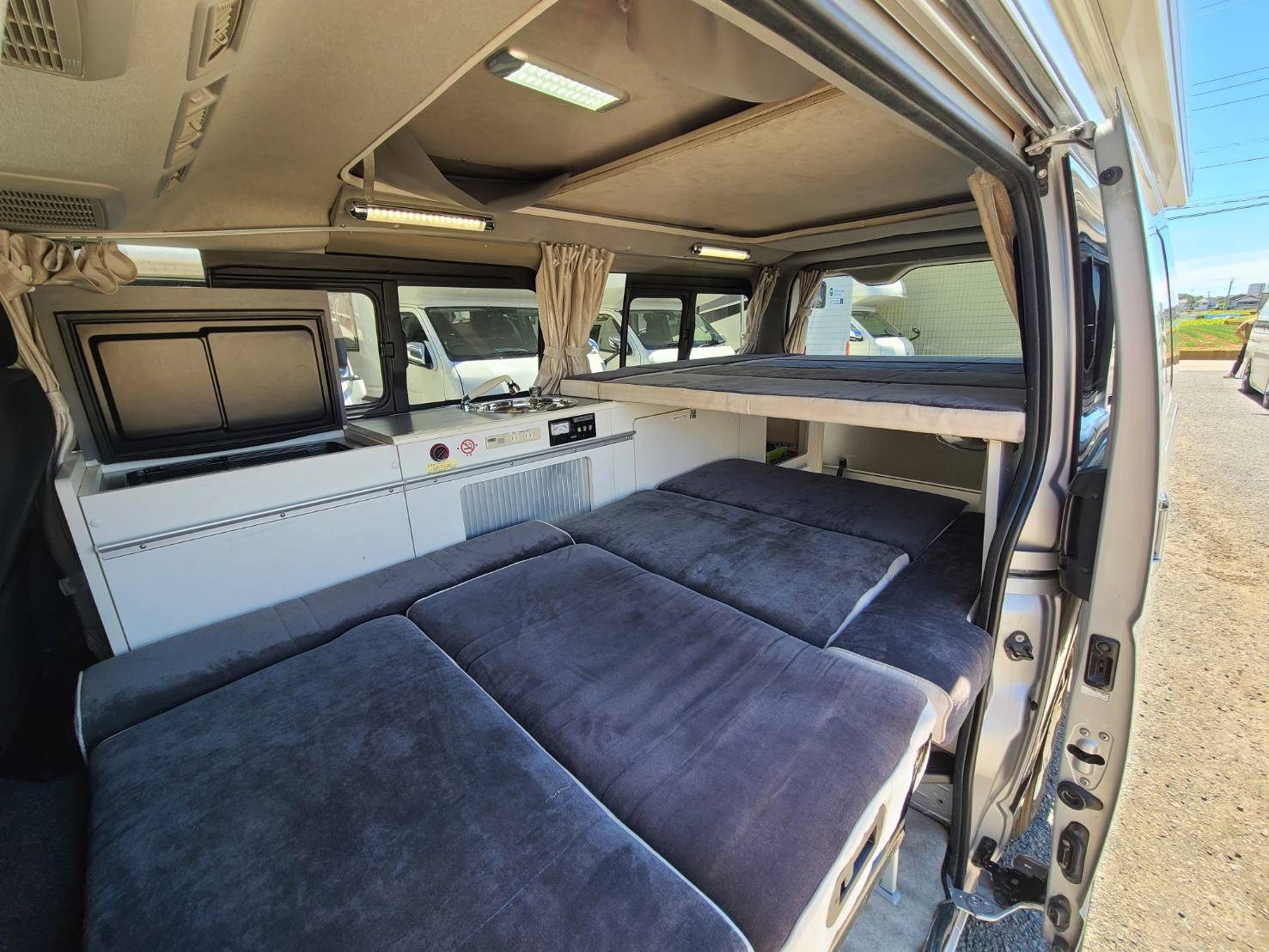 ハイエース ツェルトCP／ポップアップルーフ／東和モータース／バンコン中古車35