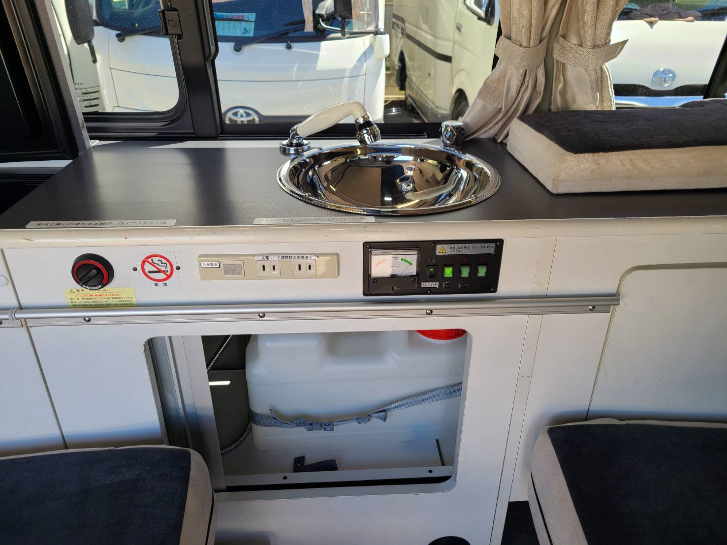 ハイエース ツェルトCP／ポップアップルーフ／東和モータース／バンコン中古車25