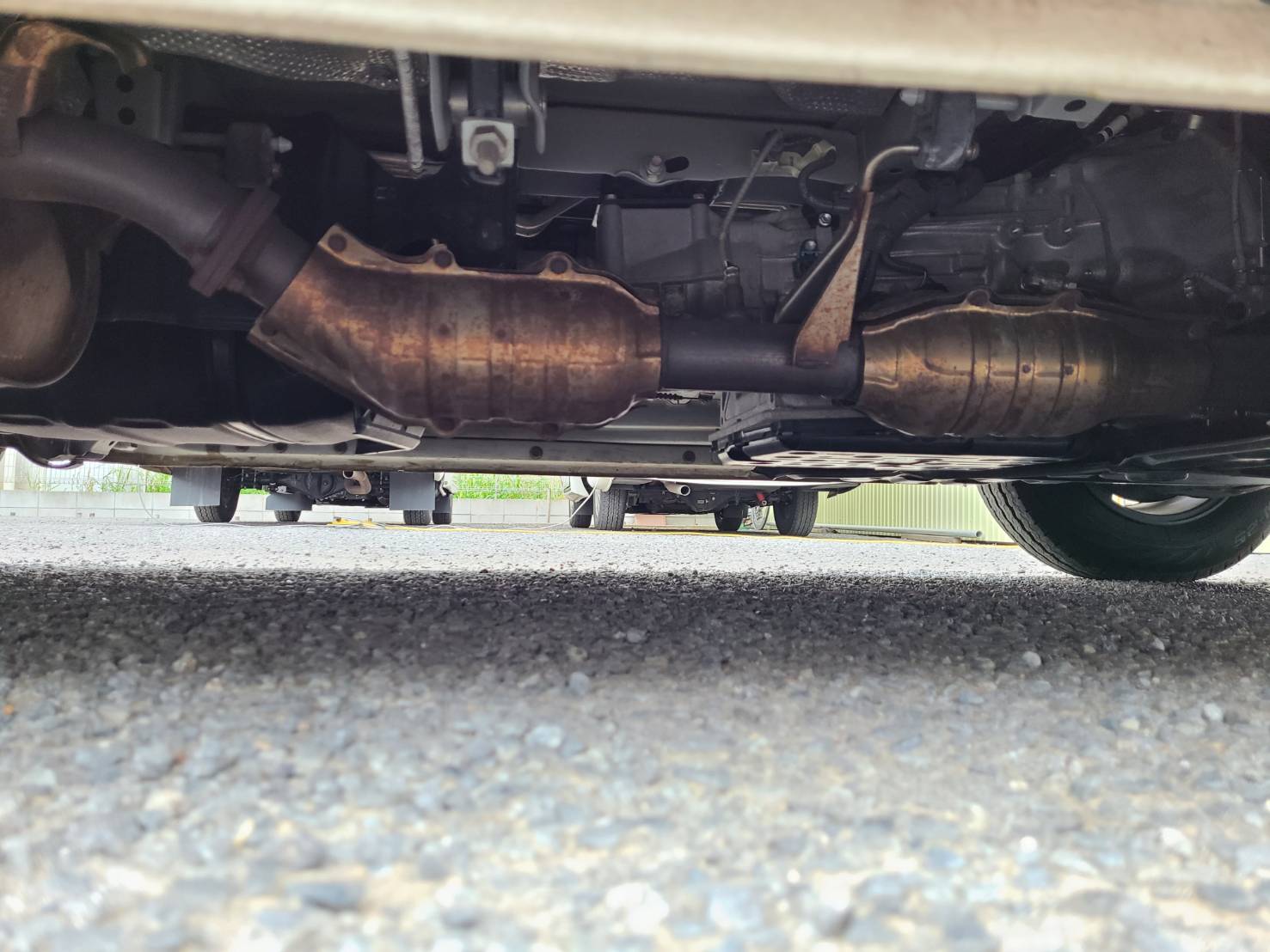 プレシャス ホワイトハウス ハイエースキャンパー 電動開閉式ポップアップ バンコン57