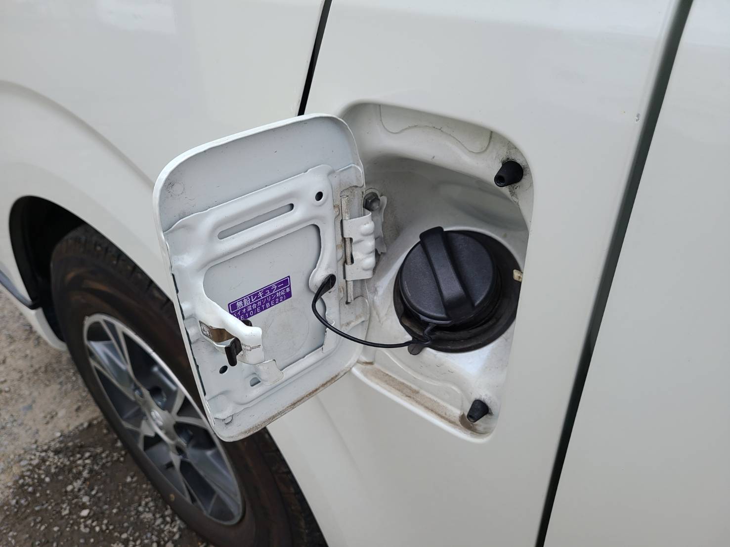 プレシャス ホワイトハウス ハイエースキャンパー 電動開閉式ポップアップ バンコン49