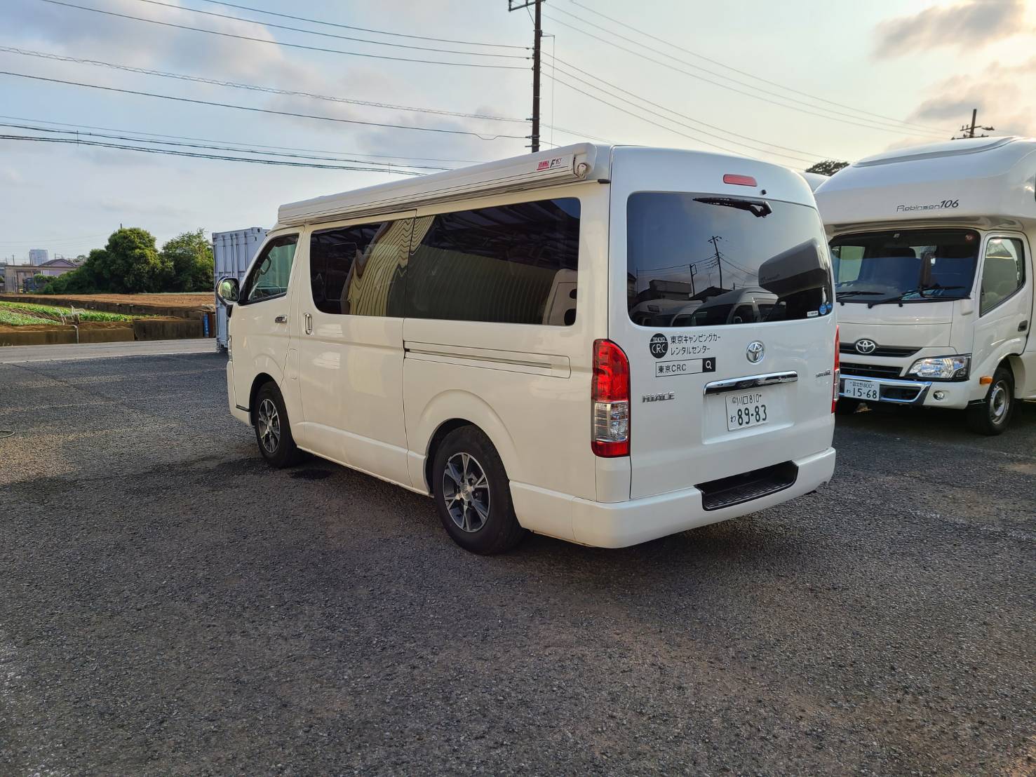 プレシャス ホワイトハウス ハイエースキャンパー 電動開閉式ポップアップ バンコン7