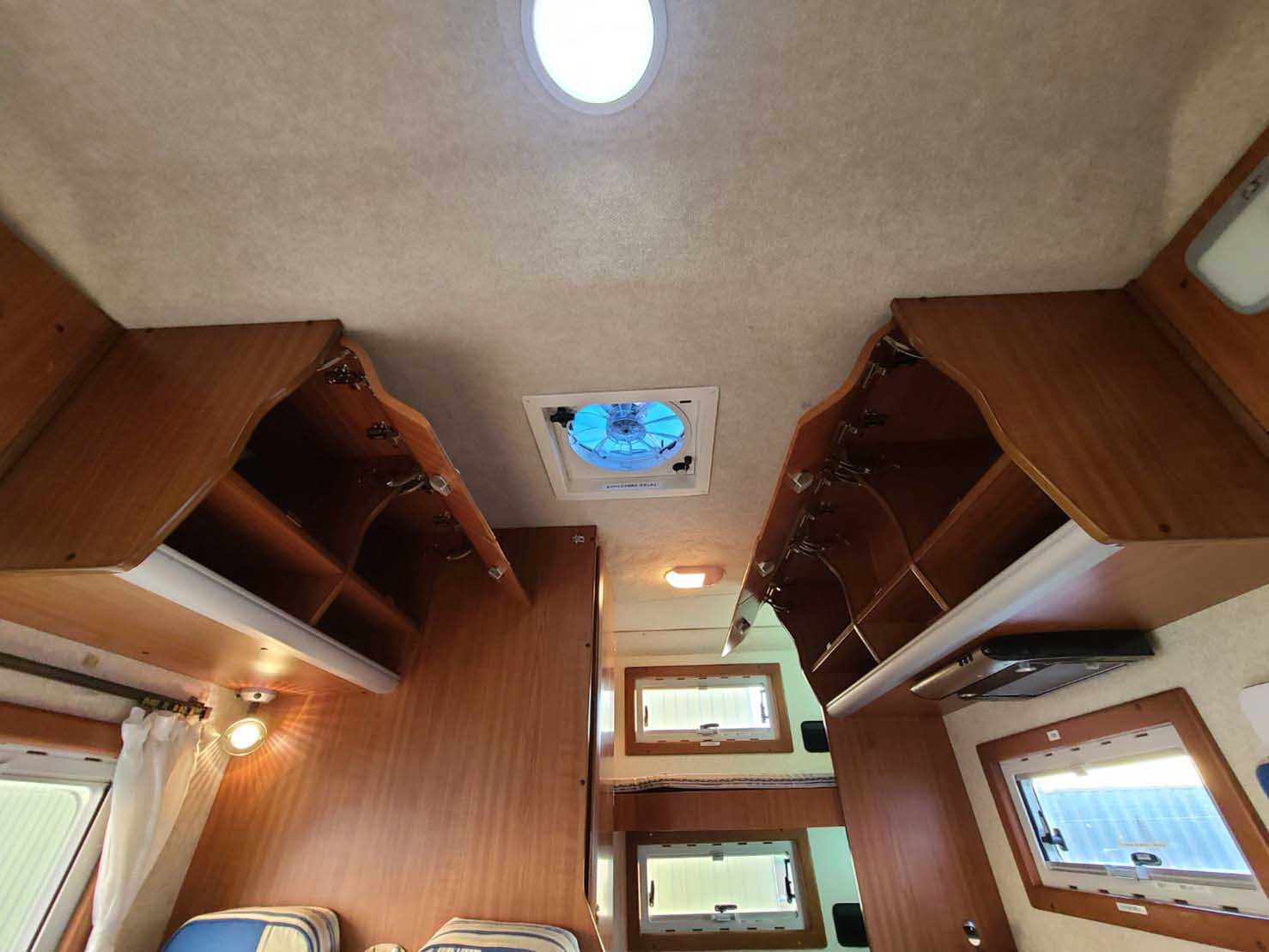 セレンゲティ トヨタ CBA-TRH214W改 キャブコンキャンピングカー24