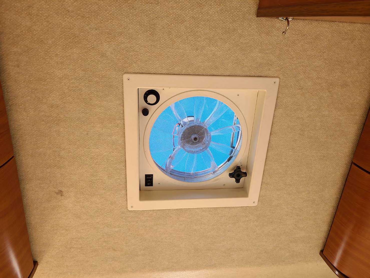 セレンゲティ トヨタ CBA-TRH214W改 キャブコンキャンピングカー34