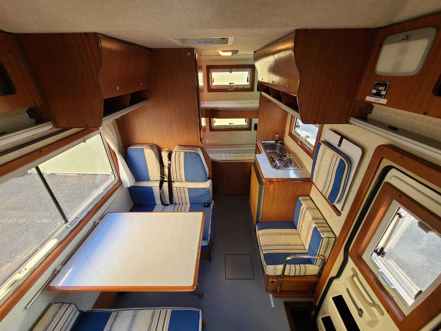 セレンゲティ トヨタ CBA-TRH214W改 キャブコンキャンピングカー19