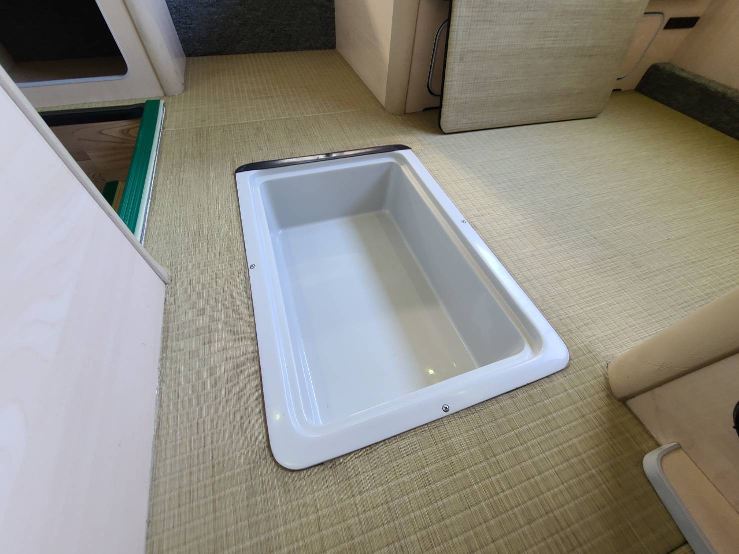 コルドバンクス  バンテック キャブコン/TOYOTAカムロード/キャンピングカー中古車51