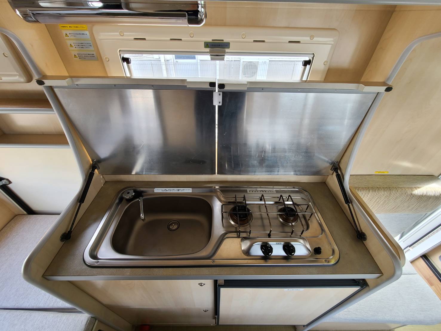 コルドバンクス  バンテック キャブコン/TOYOTAカムロード/キャンピングカー中古車31