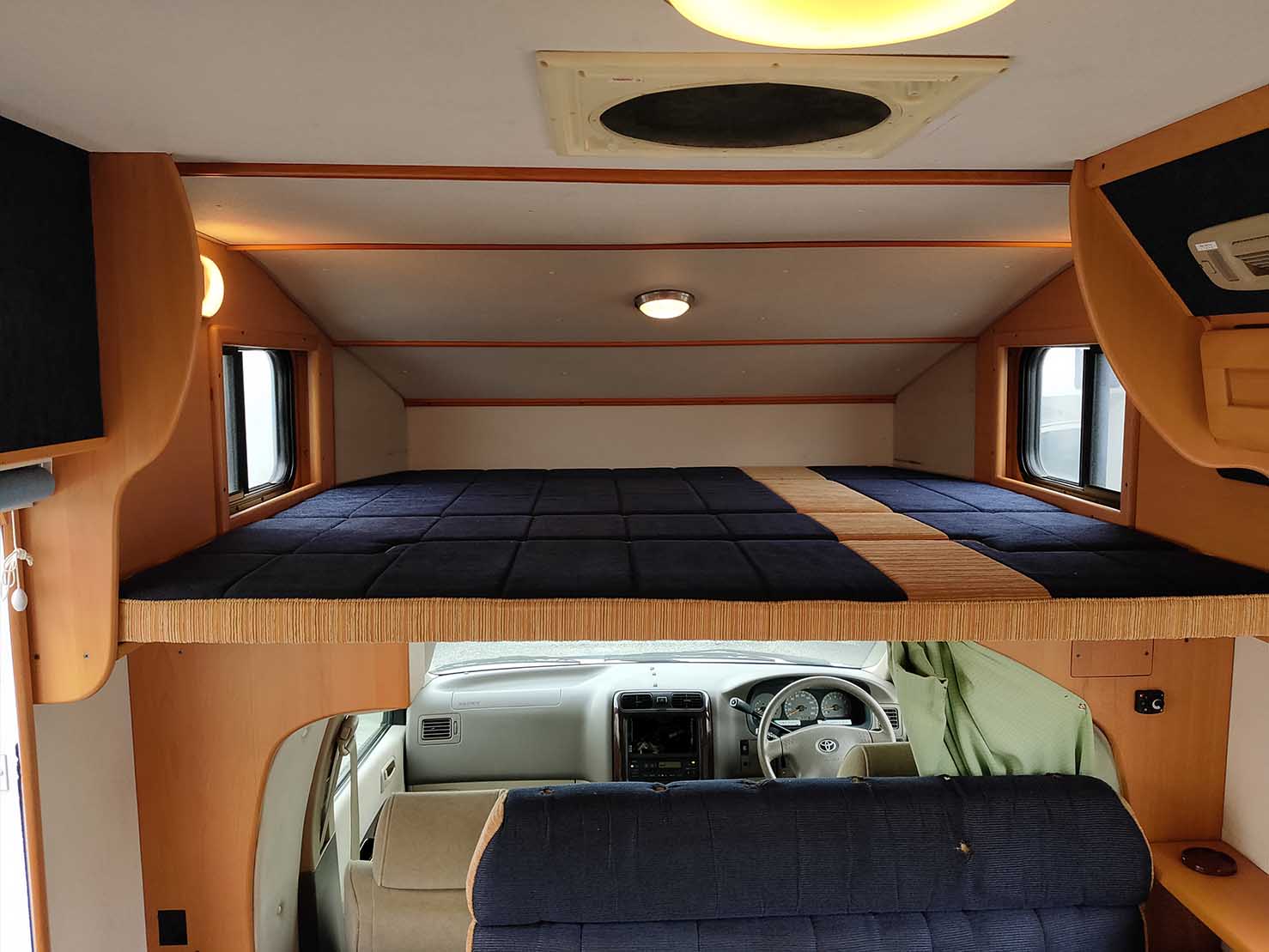 グランドハイエース ジパング 4WD21