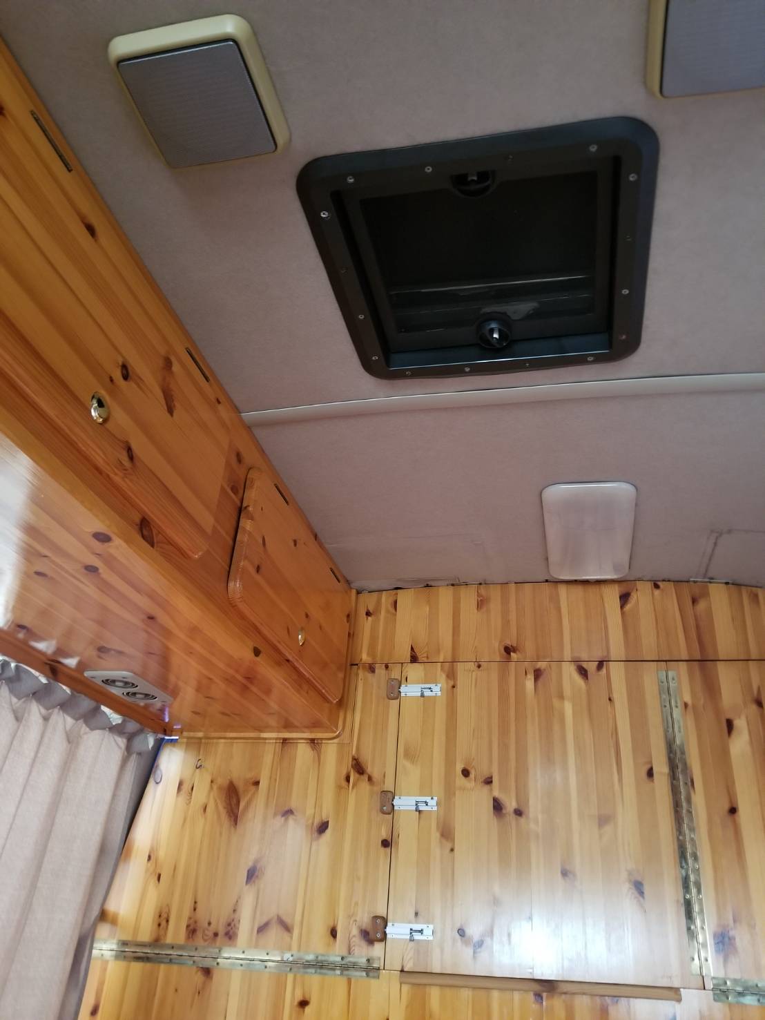 コースター バスコン キャンピングカー 8ナンバー登録24