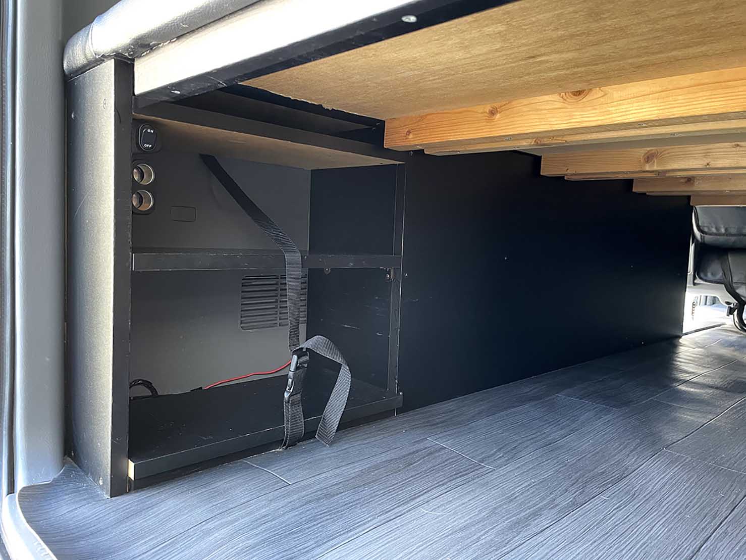 ハイエース 車中泊仕様（200系2型後期）16