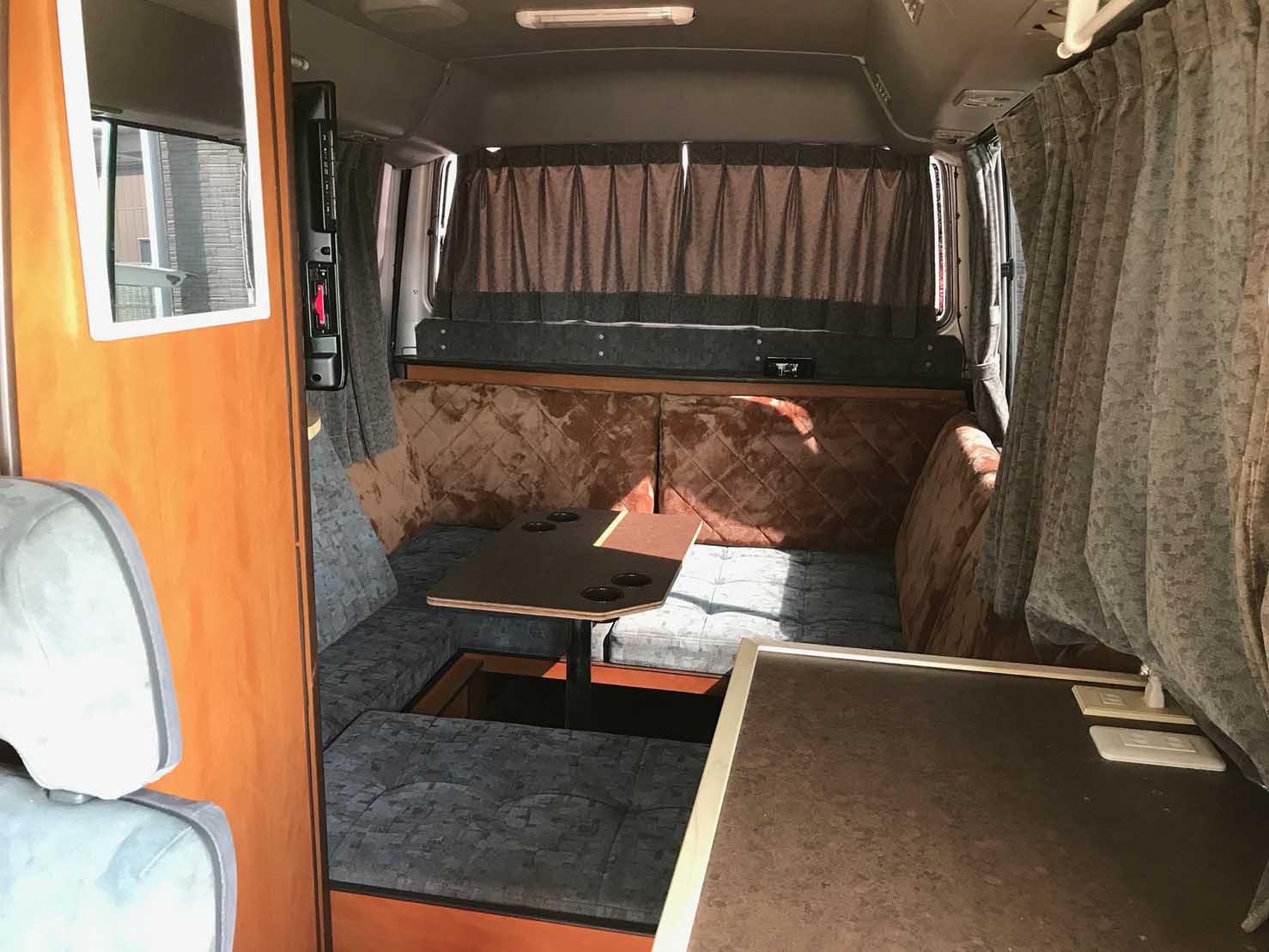 シビリアン バスコン キャンピングカー 8ナンバー登録12