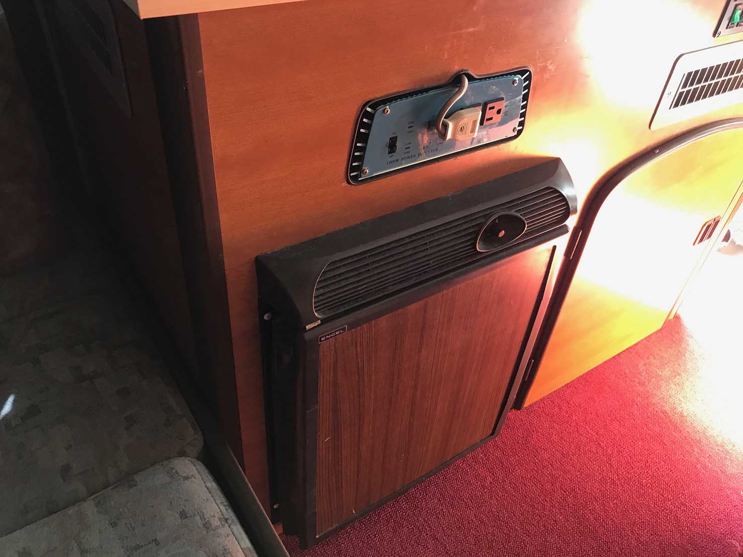 シビリアン バスコン キャンピングカー 8ナンバー登録18