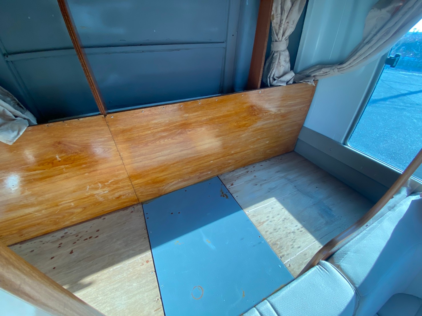 Land saloon（ランドサルーン）15